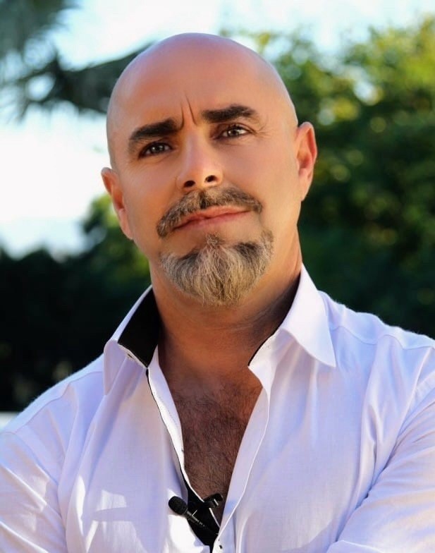 Portrait claude chauffeur privé